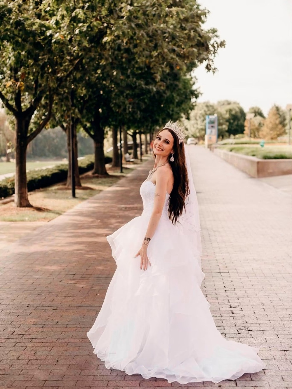 David's Bridal White Strapless Layered Ball Gown Wedding Dress